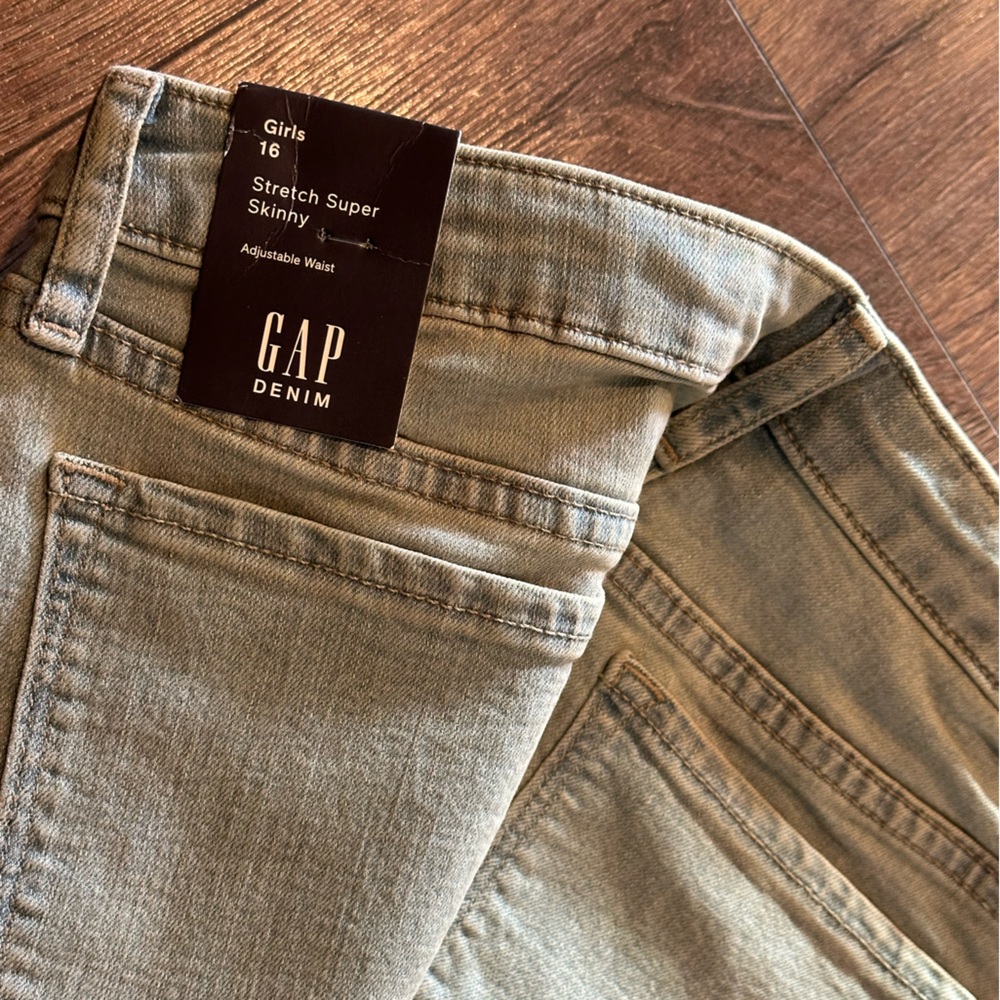 Gap Super Stretch Skinny Jeans